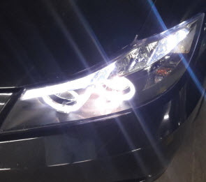 Koplamp vervangen - 7 tips voor het vervangen van een autolampje Koplamp vervangen - 7 tips voor het vervangen van een autolampje