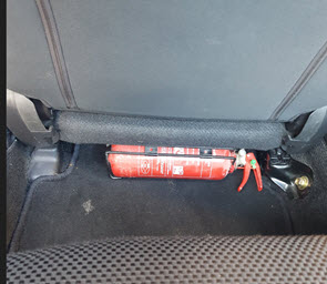 Farmacologie Gelukkig is dat winkel Auto brandblusser: brandblusser in de auto is een life saver!