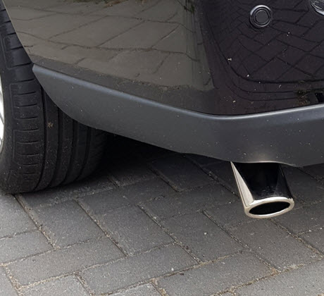 uitlaat met sierstuk